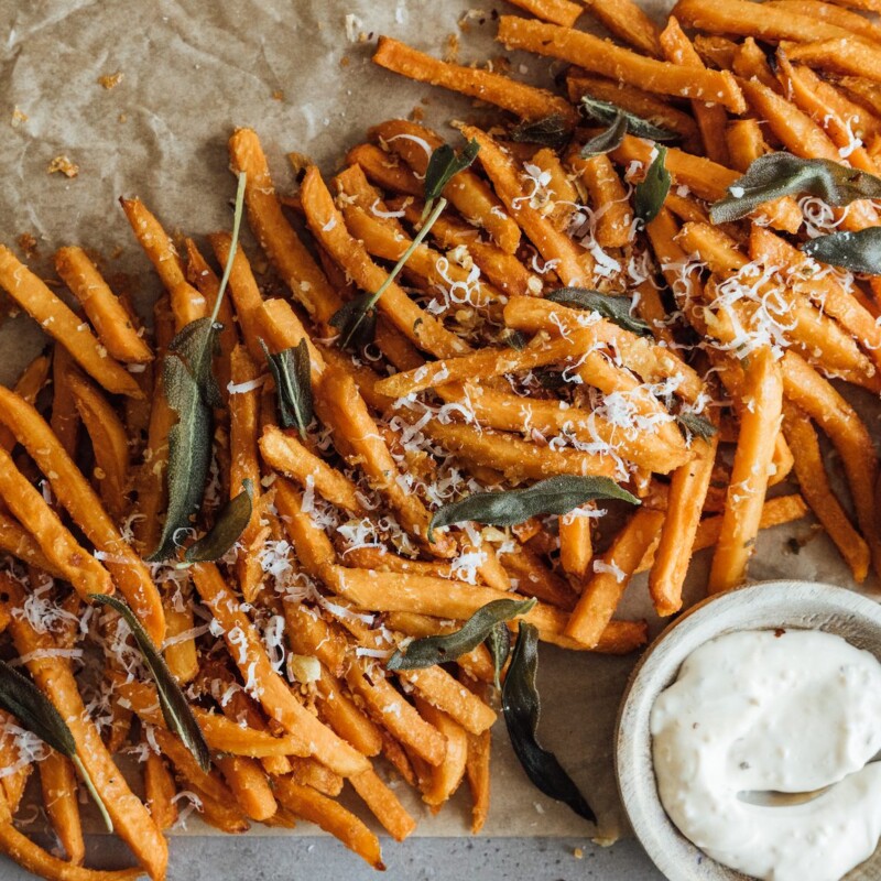 Garlicky Sweet Potato Fries