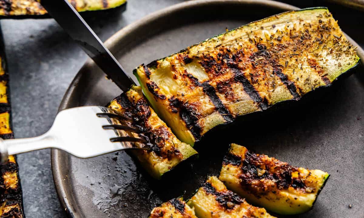 Grilled Lemon Garlic Zucchini